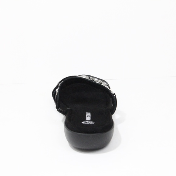 Minnetonka Sandals NEW sz 11 Women Black Leather Slide Western Shoes - Picture 5 of 7